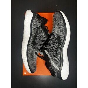 Nike Free Run Flyknit 2018 Women Oreo Black/White 942839-101 NO BOX LID Size 7W